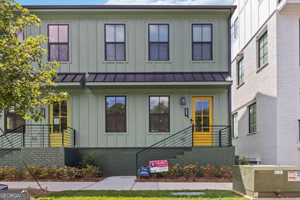 964 Bibbs Circle, Atlanta, GA 30318