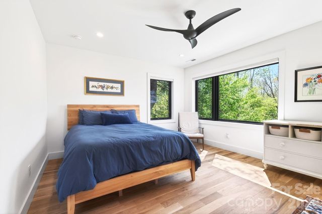 39 Boyd Avenue, Asheville, NC 28806
