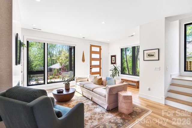 39 Boyd Avenue, Asheville, NC 28806