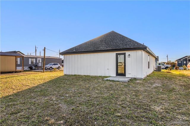 2309 Victoriano, Weslaco, TX 78596