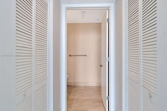 3470 E Coast Ave H1614, Miami, FL 33137