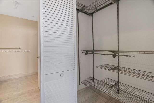 3470 E Coast Ave H1614, Miami, FL 33137