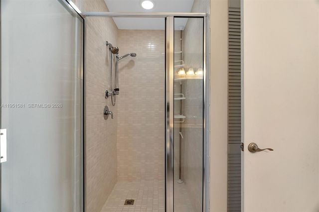 3470 E Coast Ave H1614, Miami, FL 33137