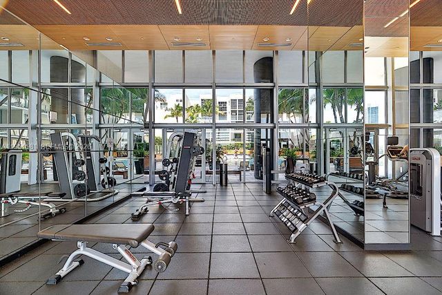 3470 E Coast Ave H1614, Miami, FL 33137