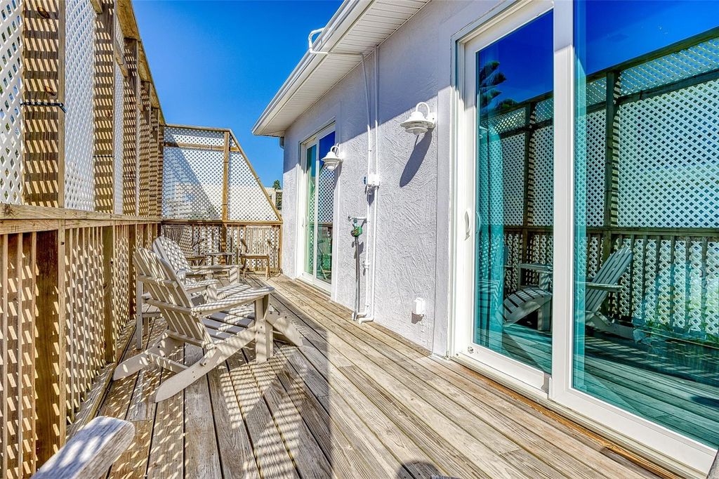 Image 19 of property listing at 6618 S ATLANTIC AVENUE, New Smyrna Beach, FL 32169
