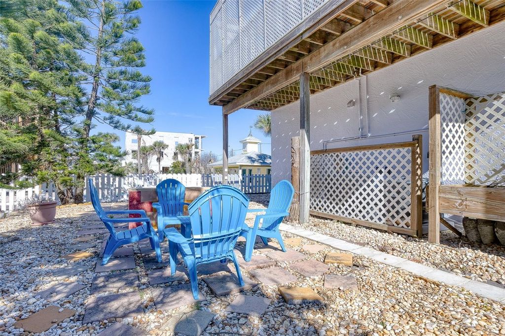 Image 49 of property listing at 6618 S ATLANTIC AVENUE, New Smyrna Beach, FL 32169