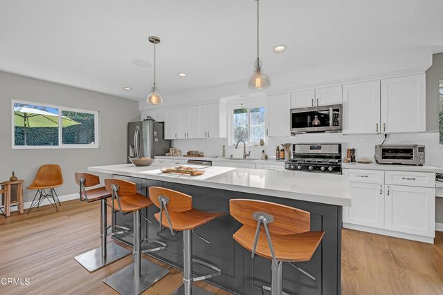 1128 Sesmas Street, Monrovia, CA 91016
