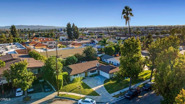 1128 Sesmas Street, Monrovia, CA 91016