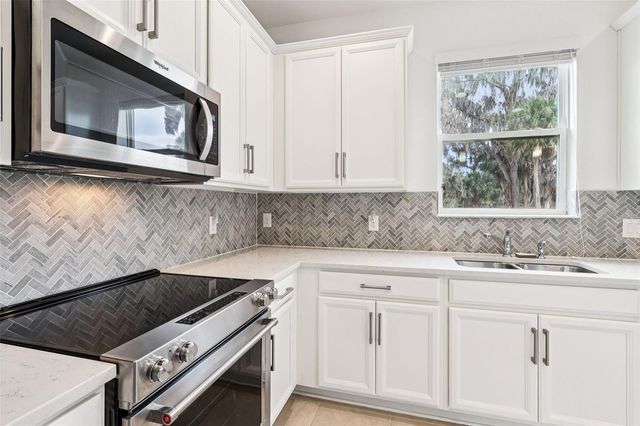 2700 CREEKMORE COURT, Kissimmee, FL 34746