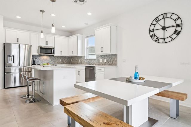 2700 CREEKMORE COURT, Kissimmee, FL 34746