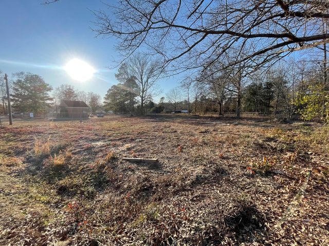 3260 Pinewood Road, Sumter, SC 29154