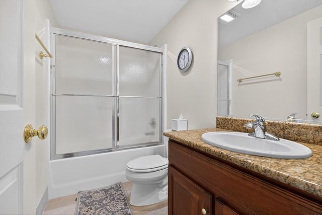 5025 South Fork Lane, Waterloo, IA 50701