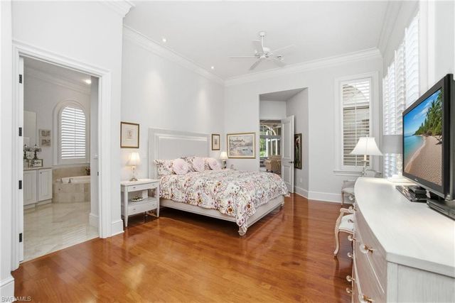 1327 Noble Heron WAY, Naples, FL 34105