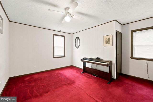 103 WELLINGTON RD, Aston, PA 19014