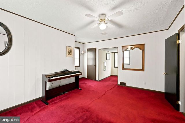 103 WELLINGTON RD, Aston, PA 19014