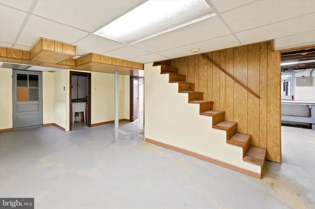 103 WELLINGTON RD, Aston, PA 19014