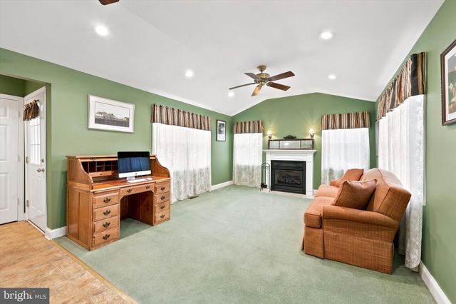 103 WELLINGTON RD, Aston, PA 19014