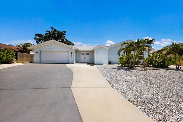 5407 2ND AVENUE DRIVE NW, Bradenton, FL 34209