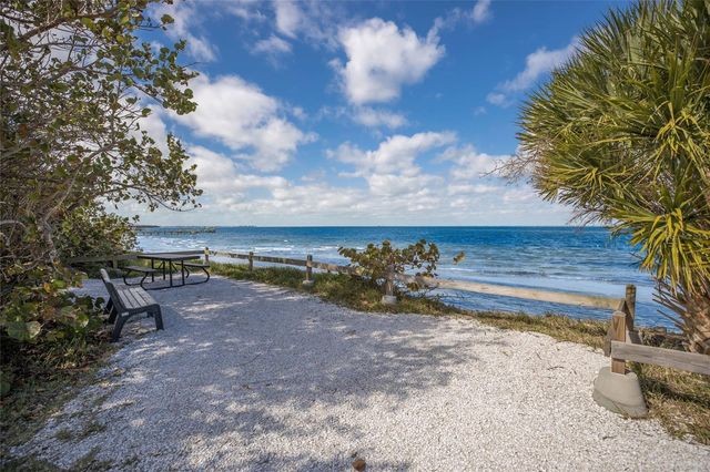 5407 2ND AVENUE DRIVE NW, Bradenton, FL 34209