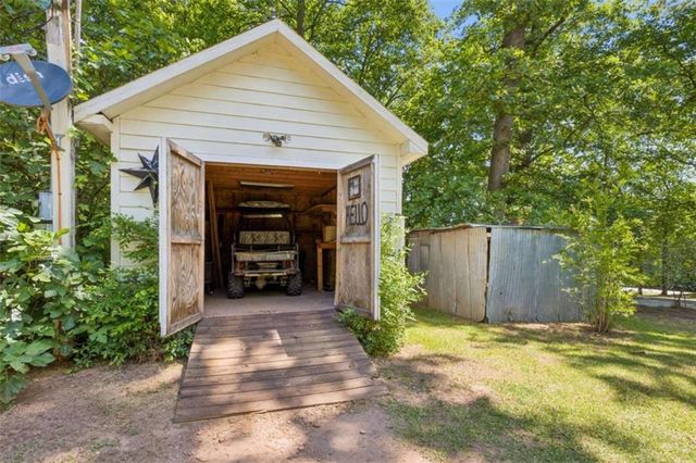 329 Gilbert Road, Jefferson, GA 30549