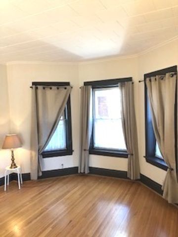 427 MARENGO Avenue, Forest Park, IL 60130