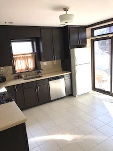 427 MARENGO Avenue, Forest Park, IL 60130