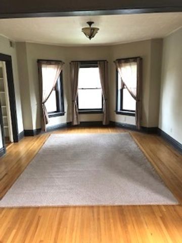 427 MARENGO Avenue, Forest Park, IL 60130