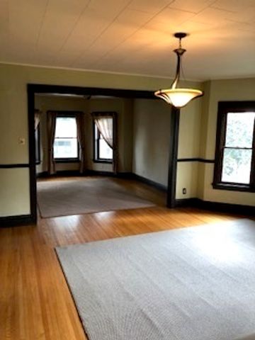 427 MARENGO Avenue, Forest Park, IL 60130