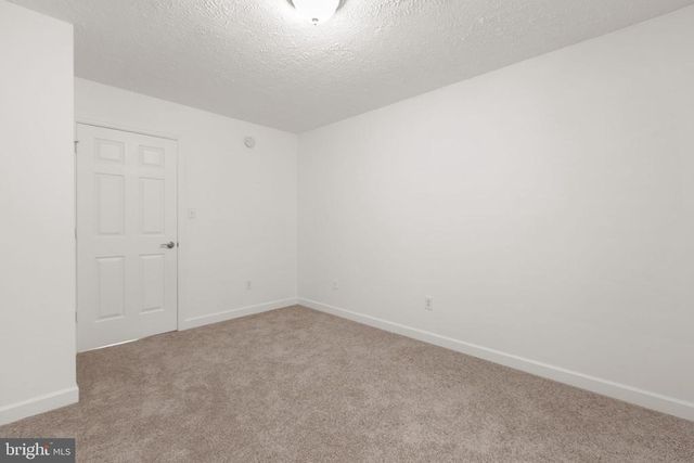 8401 SEAYS RD, Spotsylvania, VA 22551
