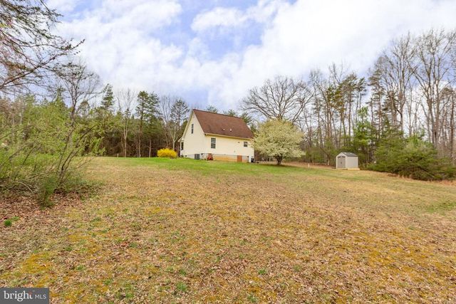 8401 SEAYS RD, Spotsylvania, VA 22551