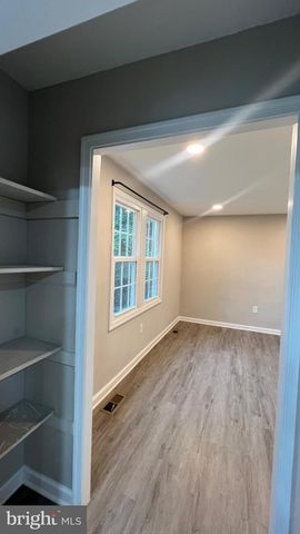 4427 ANNAPOLIS RD, Halethorpe, MD 21227
