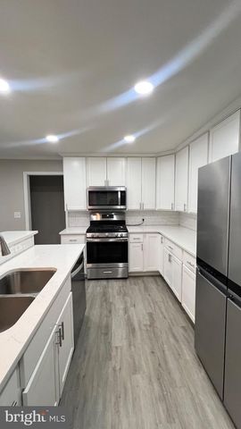 4427 ANNAPOLIS RD, Halethorpe, MD 21227