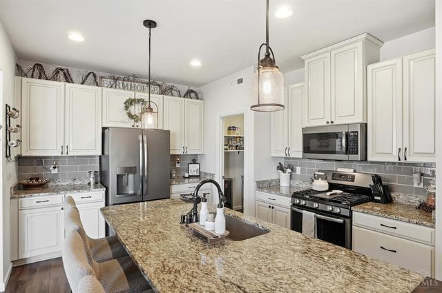 3280 Blue Springs Drive, Monroe, OH 45050