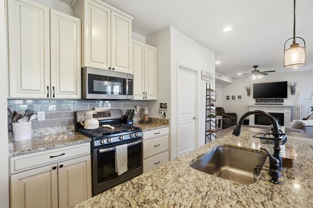 3280 Blue Springs Drive, Monroe, OH 45050