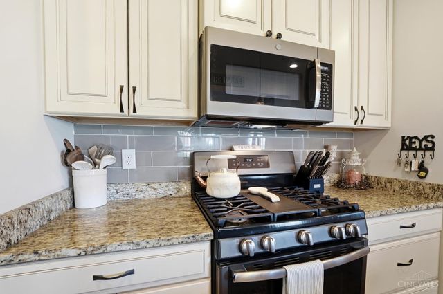 3280 Blue Springs Drive, Monroe, OH 45050