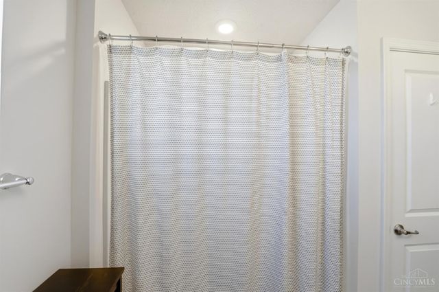 3280 Blue Springs Drive, Monroe, OH 45050