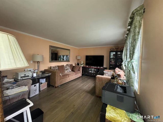 165 Greenfield Drive, Bridgeport, CT 06608
