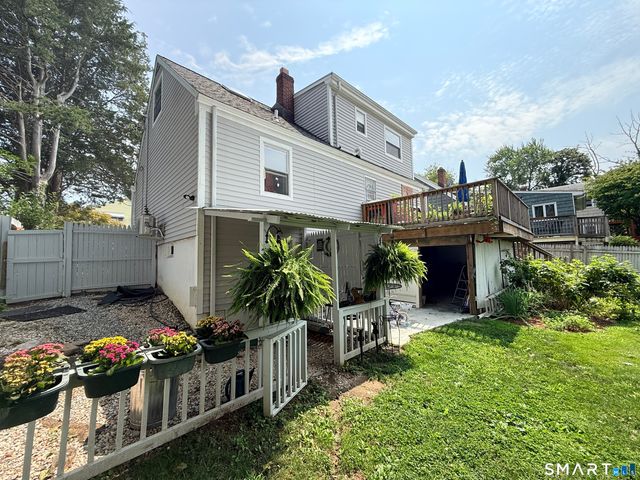 165 Greenfield Drive, Bridgeport, CT 06608