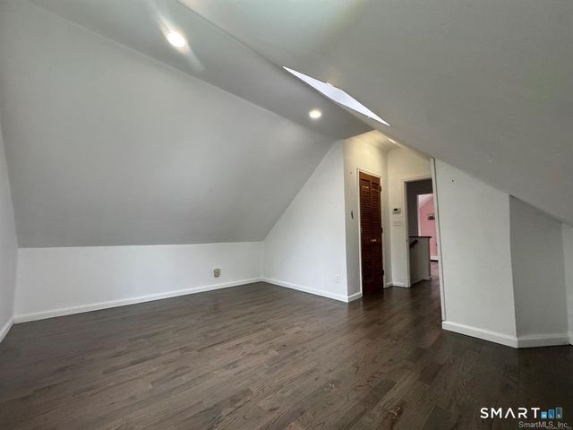 165 Greenfield Drive, Bridgeport, CT 06608