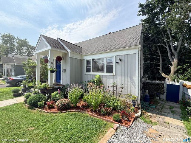 165 Greenfield Drive, Bridgeport, CT 06608