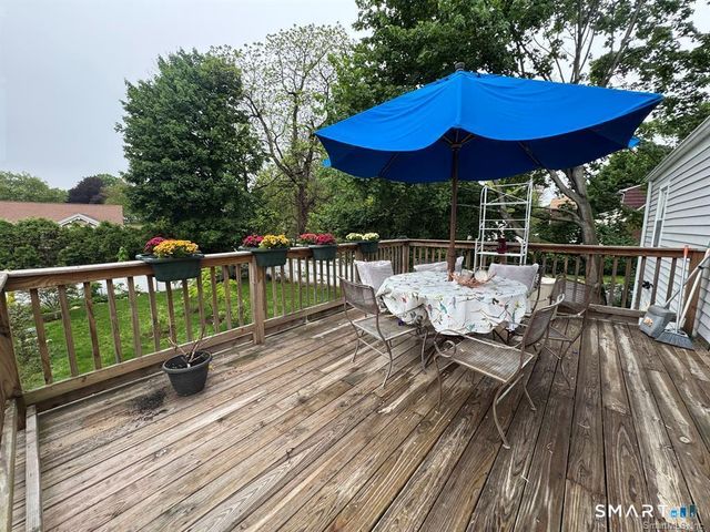 165 Greenfield Drive, Bridgeport, CT 06608