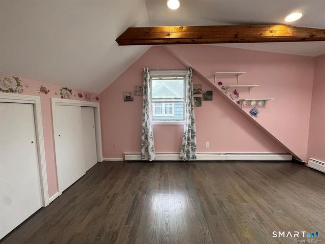 165 Greenfield Drive, Bridgeport, CT 06608
