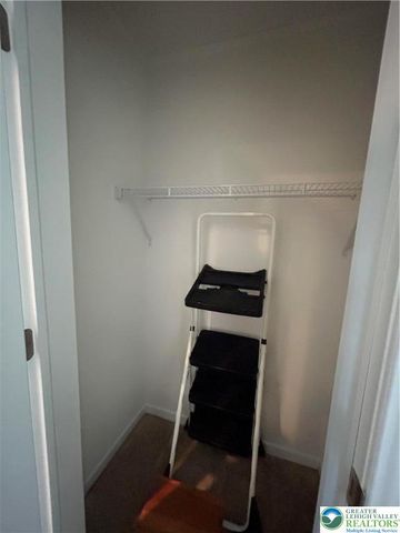 203 independence, Upper Mt Bethel Twp, PA 18343