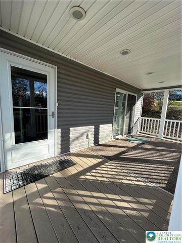 203 independence, Upper Mt Bethel Twp, PA 18343