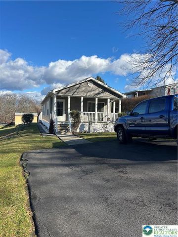 203 independence, Upper Mt Bethel Twp, PA 18343