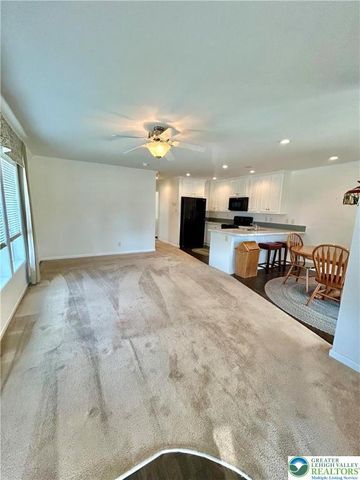 203 independence, Upper Mt Bethel Twp, PA 18343