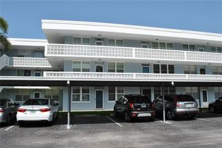 4880 LOCUST STREET NE 126, St Petersburg, FL 33703