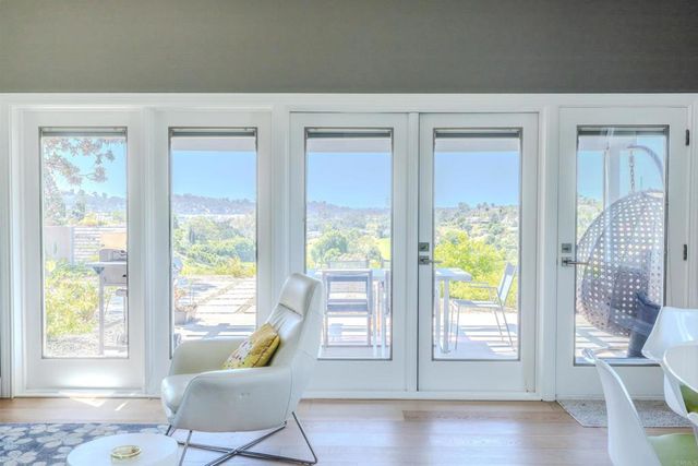 2304 Back Nine Street, Oceanside, CA 92056