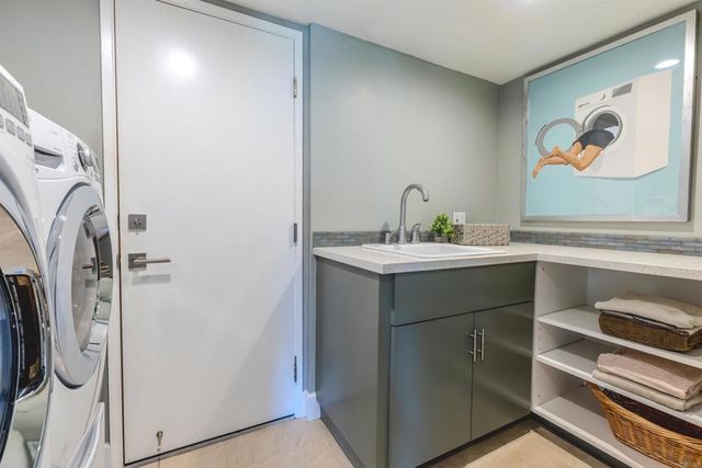 2304 Back Nine Street, Oceanside, CA 92056