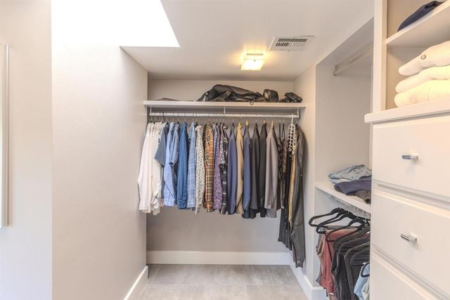 2304 Back Nine Street, Oceanside, CA 92056